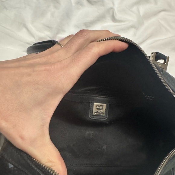MCM bag with blue black and gold hardware - Picture 10 of 11